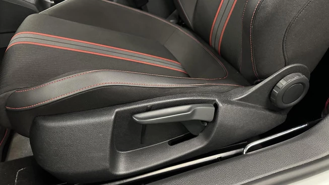 Volkswagen Scirocco - Afbeelding 25 van 30