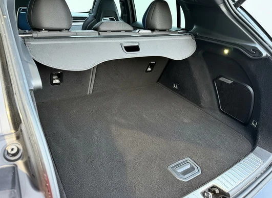 Lynk & Co 01 - Afbeelding 27 van 27