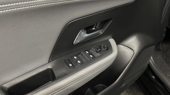 Opel Mokka-e - Afbeelding 25 van 30