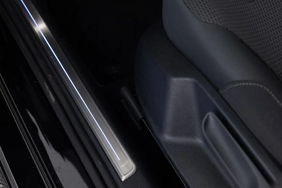 Volkswagen e-Golf - Afbeelding 13 van 30