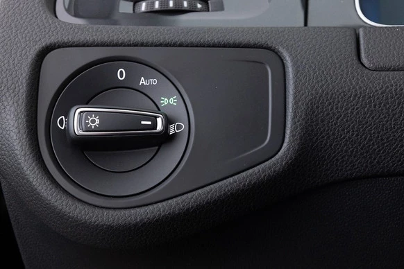 Volkswagen e-Golf - Afbeelding 15 van 30