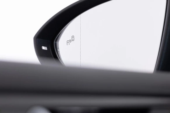 Volkswagen e-Golf - Afbeelding 26 van 30