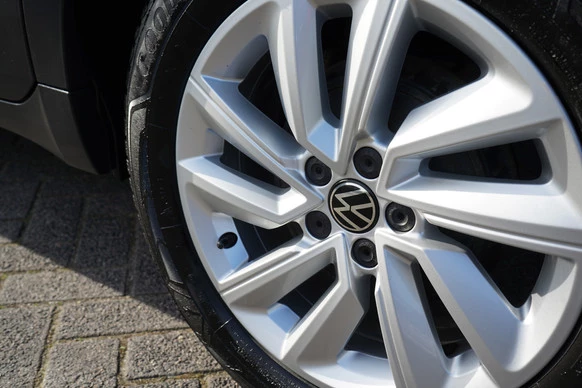 Volkswagen T-Cross - Afbeelding 8 van 30