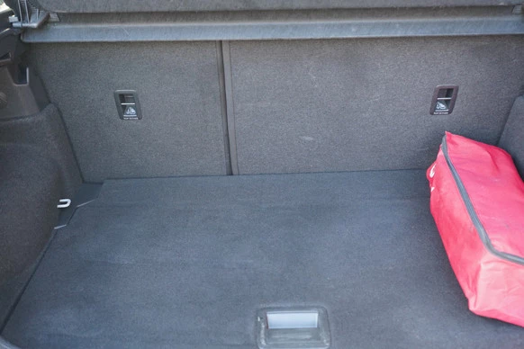 Volkswagen T-Cross - Afbeelding 12 van 30