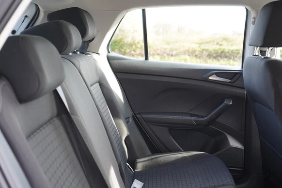 Volkswagen T-Cross - Afbeelding 14 van 30