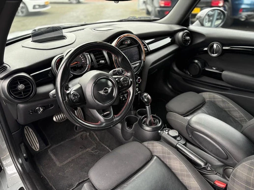 MINI Cooper S - Afbeelding 15 van 30