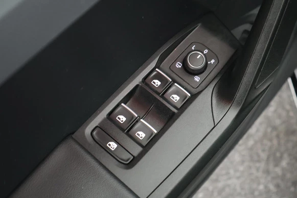 SEAT Leon - Afbeelding 16 van 30