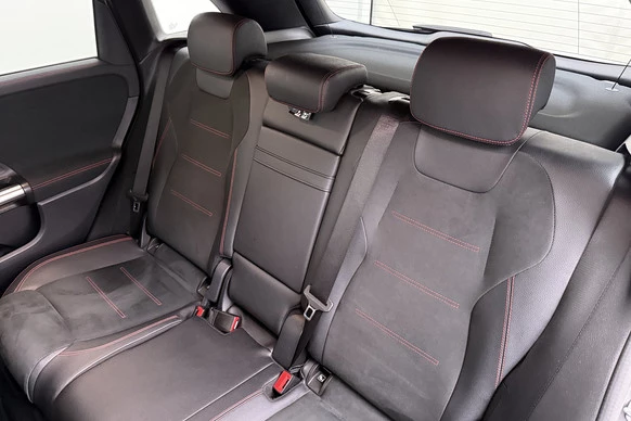 Mercedes-Benz B-Klasse - Afbeelding 11 van 30