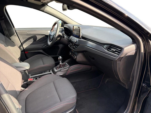 Ford Focus - Afbeelding 15 van 30