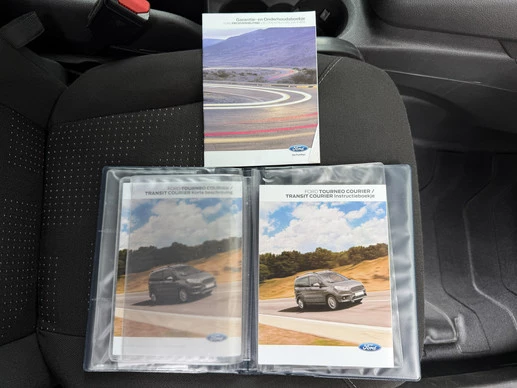 Ford Transit Courier - Afbeelding 23 van 30