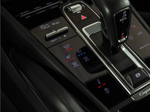 Porsche Cayenne - Afbeelding 28 van 30