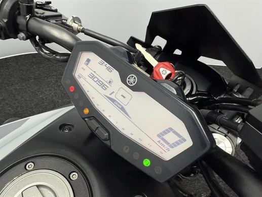 Yamaha MT 07 - Afbeelding 12 van 14