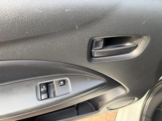 Mitsubishi Space Star - Afbeelding 11 van 15