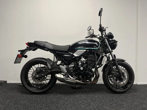 Kawasaki Z650 - Afbeelding 1 van 21