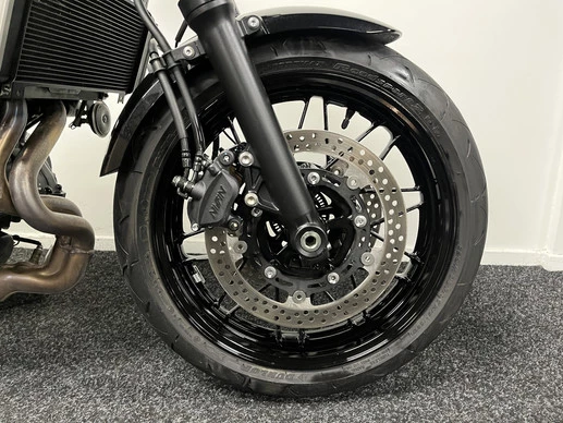 Kawasaki Z650 - Afbeelding 5 van 21