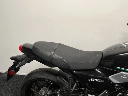 Kawasaki Z650 - Afbeelding 9 van 21