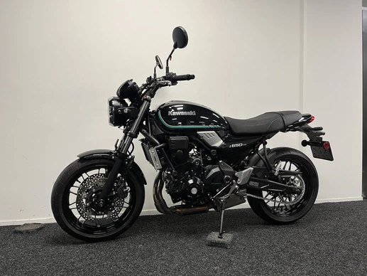 Kawasaki Z650 - Afbeelding 14 van 21