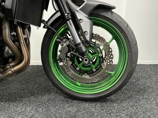 Kawasaki Z900 - Afbeelding 6 van 22