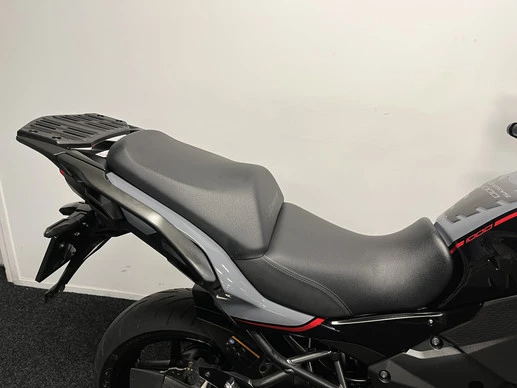 Kawasaki Versys 1000 - Afbeelding 10 van 22