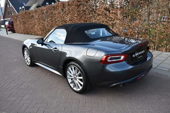 Fiat 124 Spider - Afbeelding 6 van 30