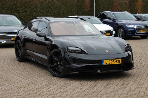 Porsche Taycan - Afbeelding 1 van 30