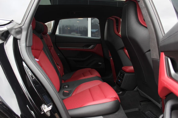 Porsche Taycan - Afbeelding 13 van 30