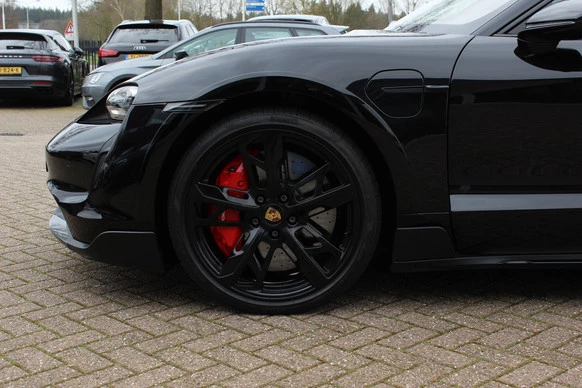 Porsche Taycan - Afbeelding 15 van 30
