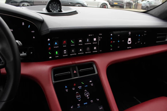 Porsche Taycan - Afbeelding 21 van 30