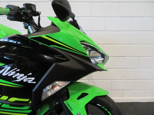 Kawasaki Ninja 400 - Afbeelding 6 van 15