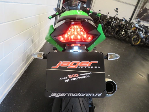 Kawasaki Ninja 400 - Afbeelding 10 van 15