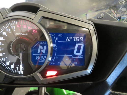 Kawasaki Ninja 400 - Afbeelding 12 van 15