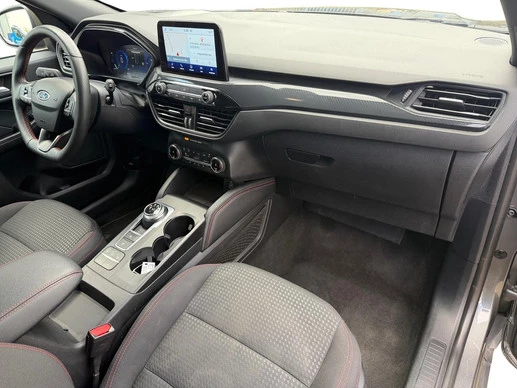 Ford Kuga - Afbeelding 3 van 30