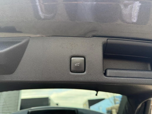 Ford Kuga - Afbeelding 27 van 30