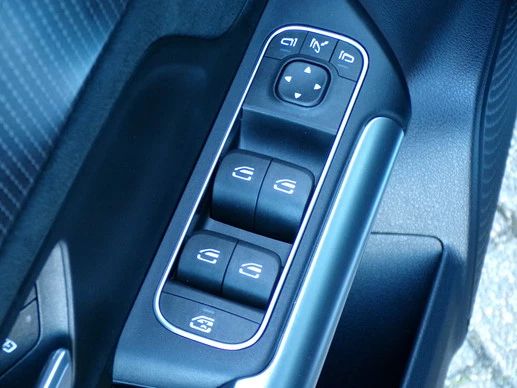 Mercedes-Benz EQA - Afbeelding 22 van 30