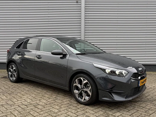Kia Ceed - Afbeelding 7 van 30