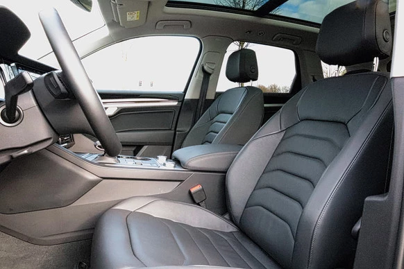 Volkswagen Touareg - Afbeelding 12 van 30