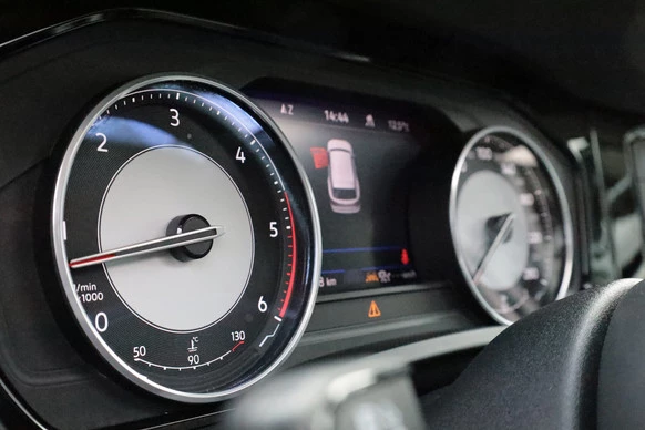 Volkswagen Touareg - Afbeelding 19 van 30