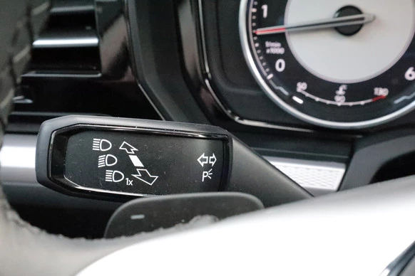 Volkswagen Touareg - Afbeelding 26 van 30