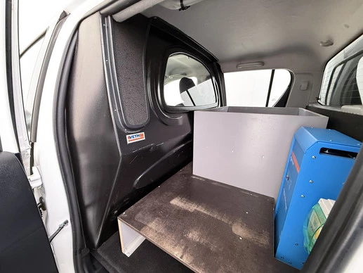 Toyota Hilux - Afbeelding 12 van 30