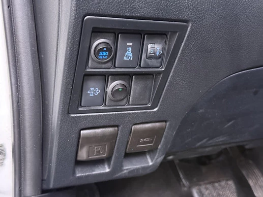 Toyota Hilux - Afbeelding 23 van 30