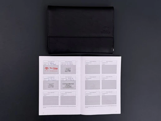 Toyota Hilux - Afbeelding 25 van 30