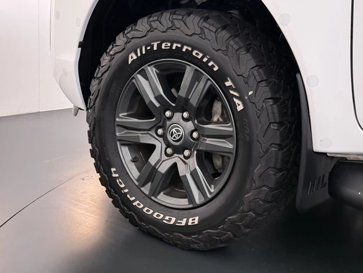 Toyota Hilux - Afbeelding 26 van 30