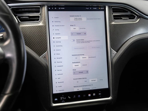 Tesla Model X - Afbeelding 17 van 30