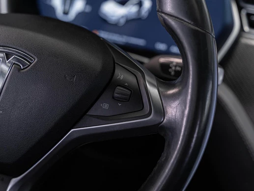 Tesla Model X - Afbeelding 27 van 30