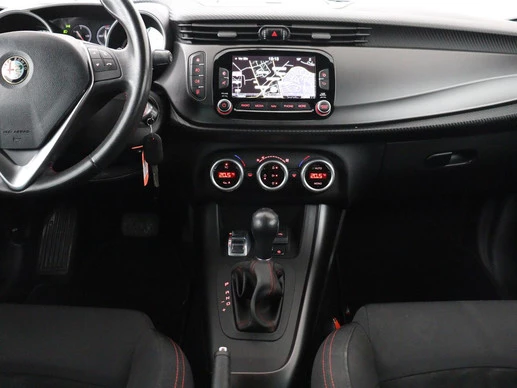 Alfa Romeo Giulietta - Afbeelding 7 van 30