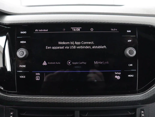 Volkswagen T-Cross - Afbeelding 15 van 30