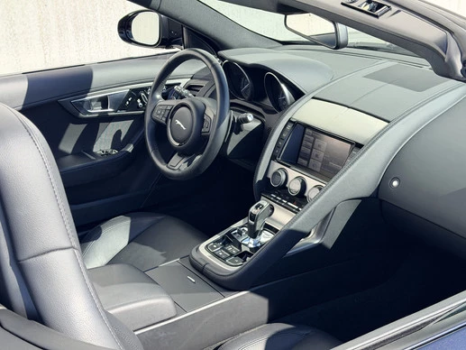 Jaguar F-Type - Afbeelding 8 van 13
