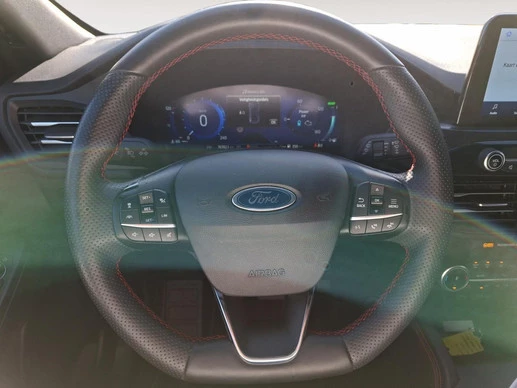 Ford Kuga - Afbeelding 11 van 30