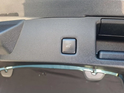 Ford Kuga - Afbeelding 18 van 30