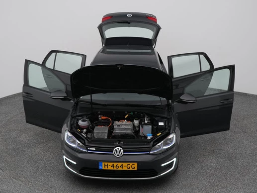 Volkswagen e-Golf - Afbeelding 28 van 30